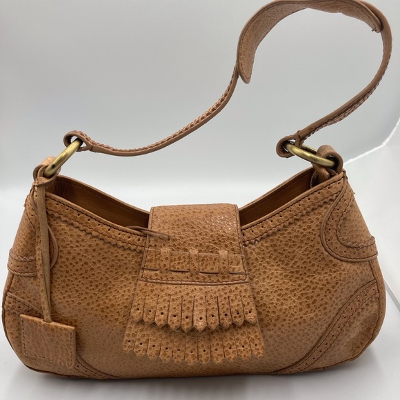 Via Spiga Handbags - Via Spiga Vintage Tan Western vibe pebbled leather shoulder bag